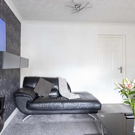 Capri 13 Sa - 3 Bedroom House Close To Loughborough University, Ev Car Facilities, Free Parking, Free Wifi - Ask For Contractor Rates! Kültér fotó