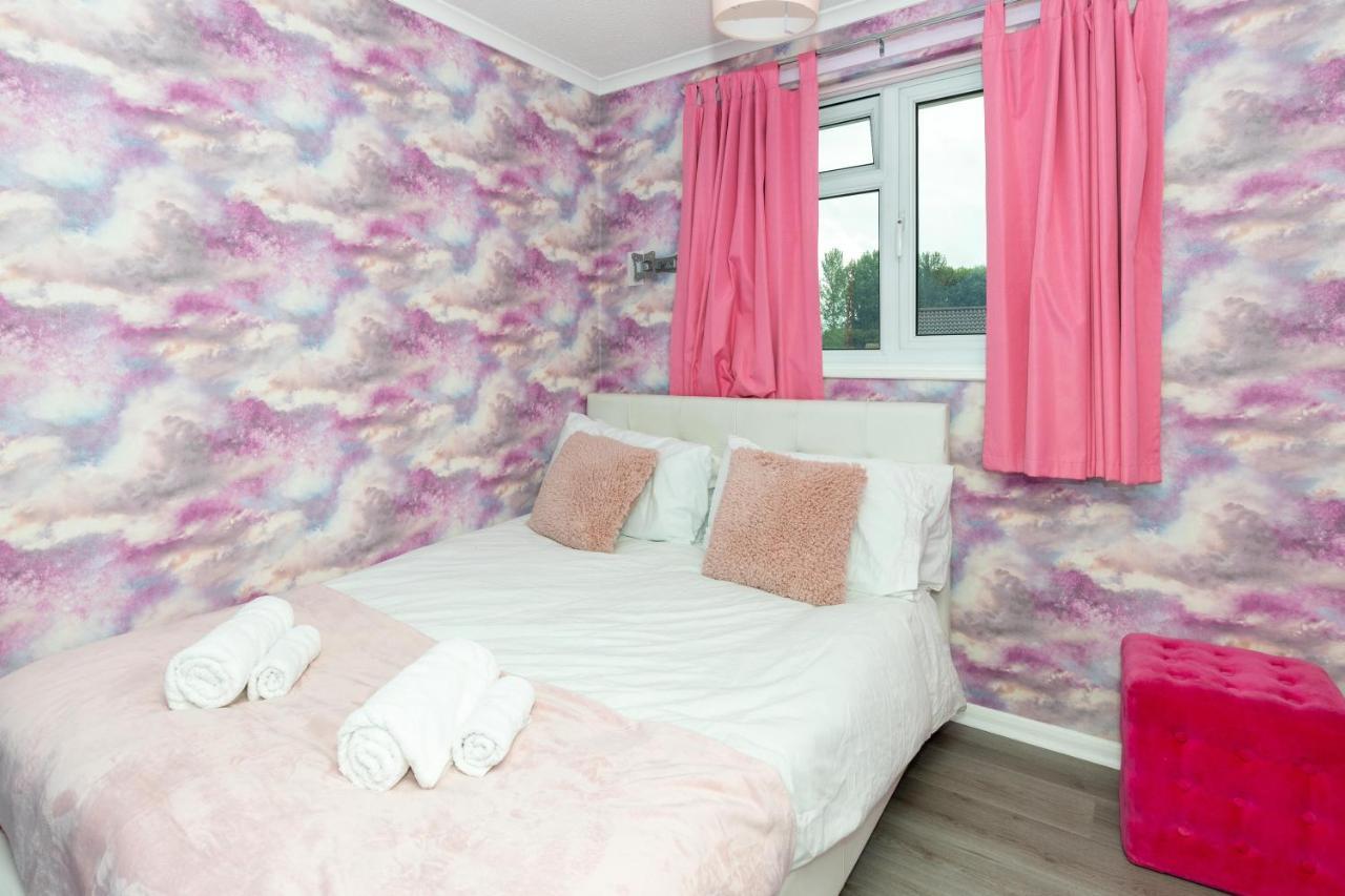 Capri 13 Sa - 3 Bedroom House Close To Loughborough University, Ev Car Facilities, Free Parking, Free Wifi - Ask For Contractor Rates! Kültér fotó