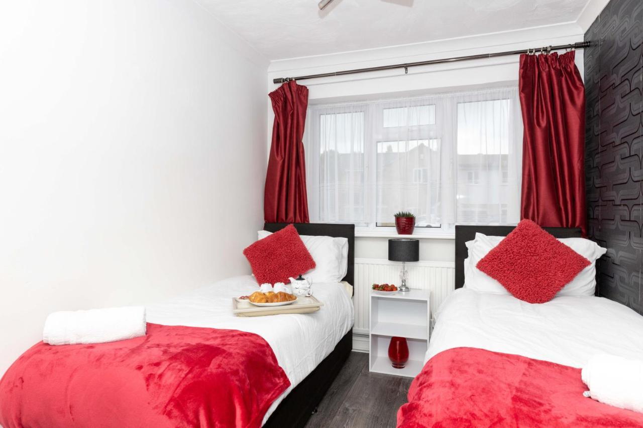 Capri 13 Sa - 3 Bedroom House Close To Loughborough University, Ev Car Facilities, Free Parking, Free Wifi - Ask For Contractor Rates! Kültér fotó